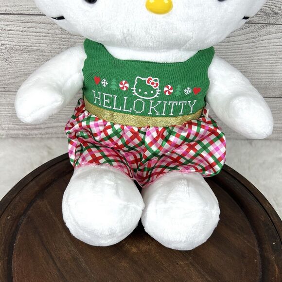 Sanrio Red Bow Hello Kitty and Snowy Tiny Chum Plush Christmas Gift Set - Picture 4 of 10